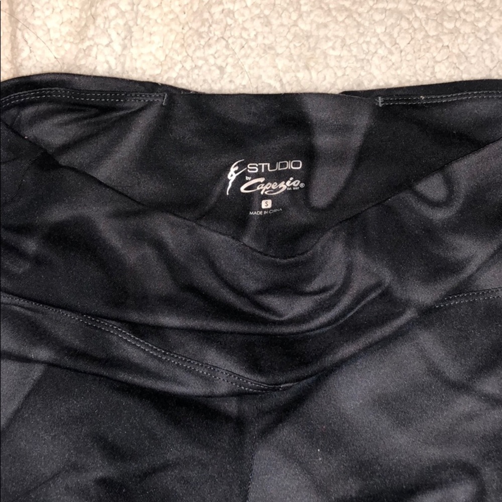 Workout Leggings - Picture 3 of 3